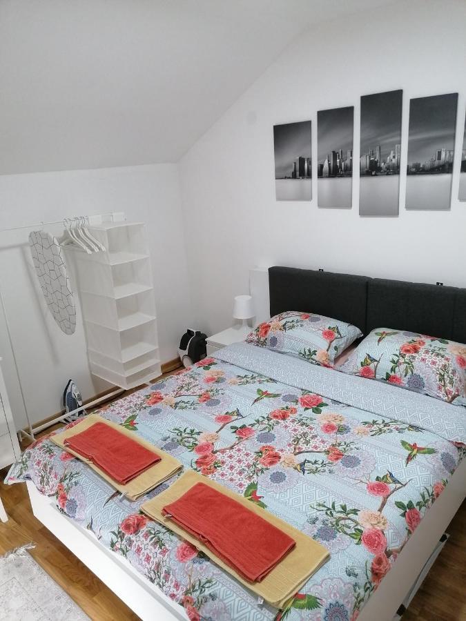 Nenadovic Apartman Obrenovac  Zewnętrze zdjęcie